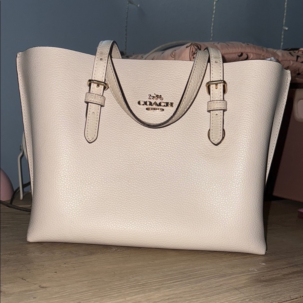 Coach Mollie Tote 25 Chalk/Gold